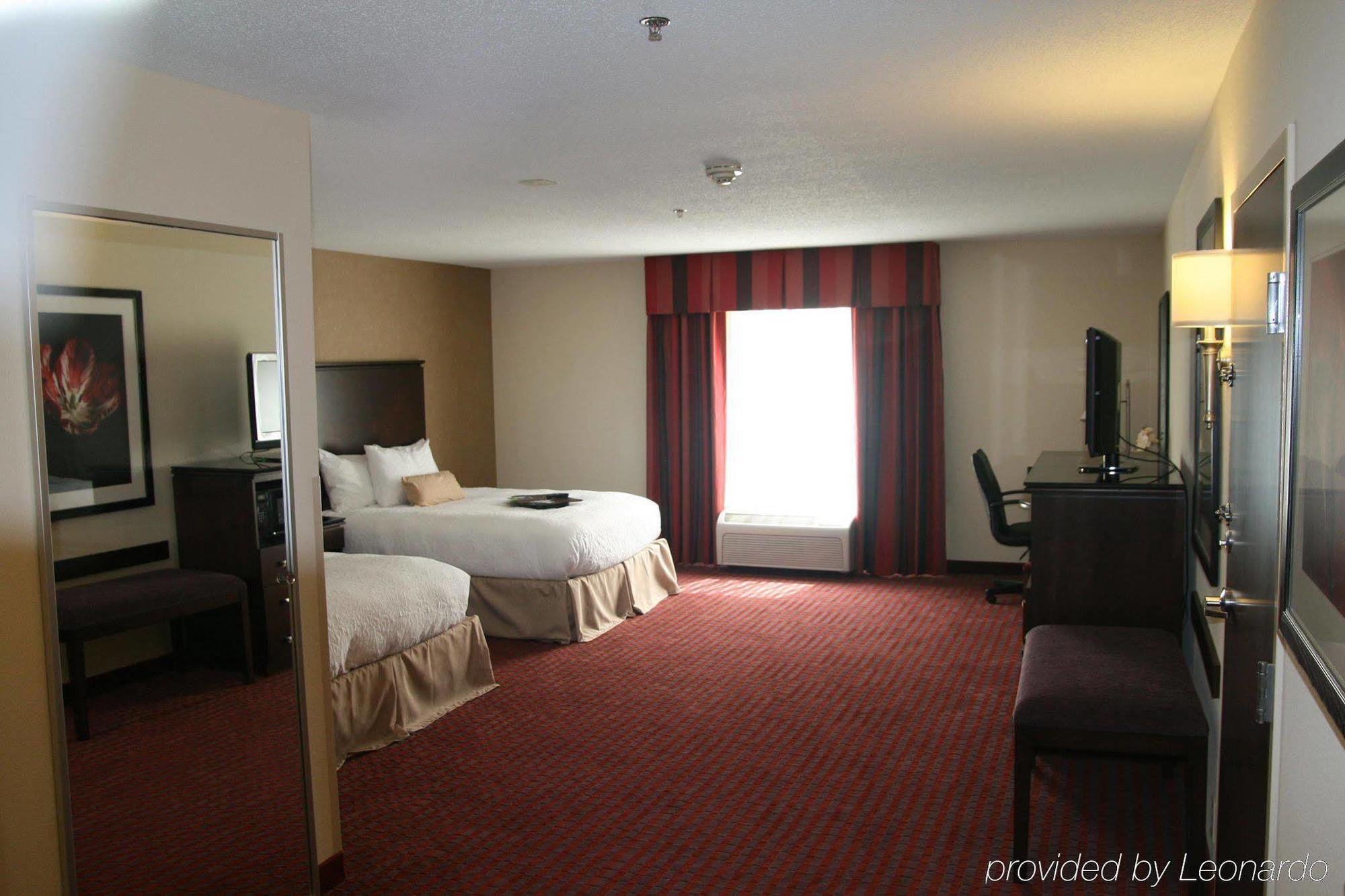 Hampton Inn Richmond - Airport Sandston Pokój zdjęcie